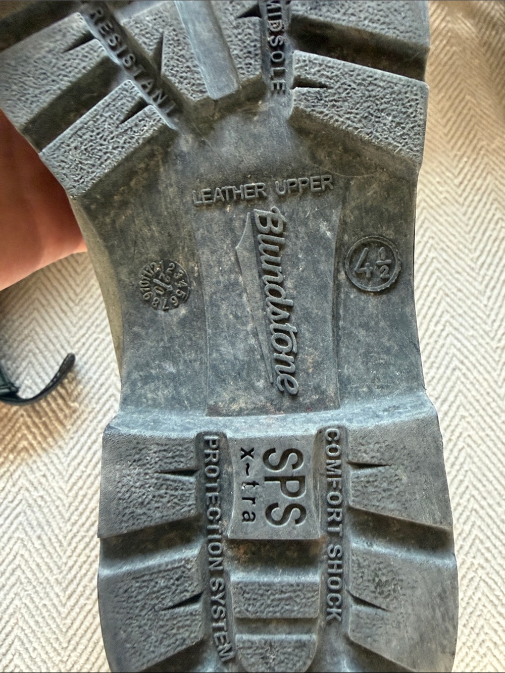 Women’s Blundstone Boots - Picture 6 of 8